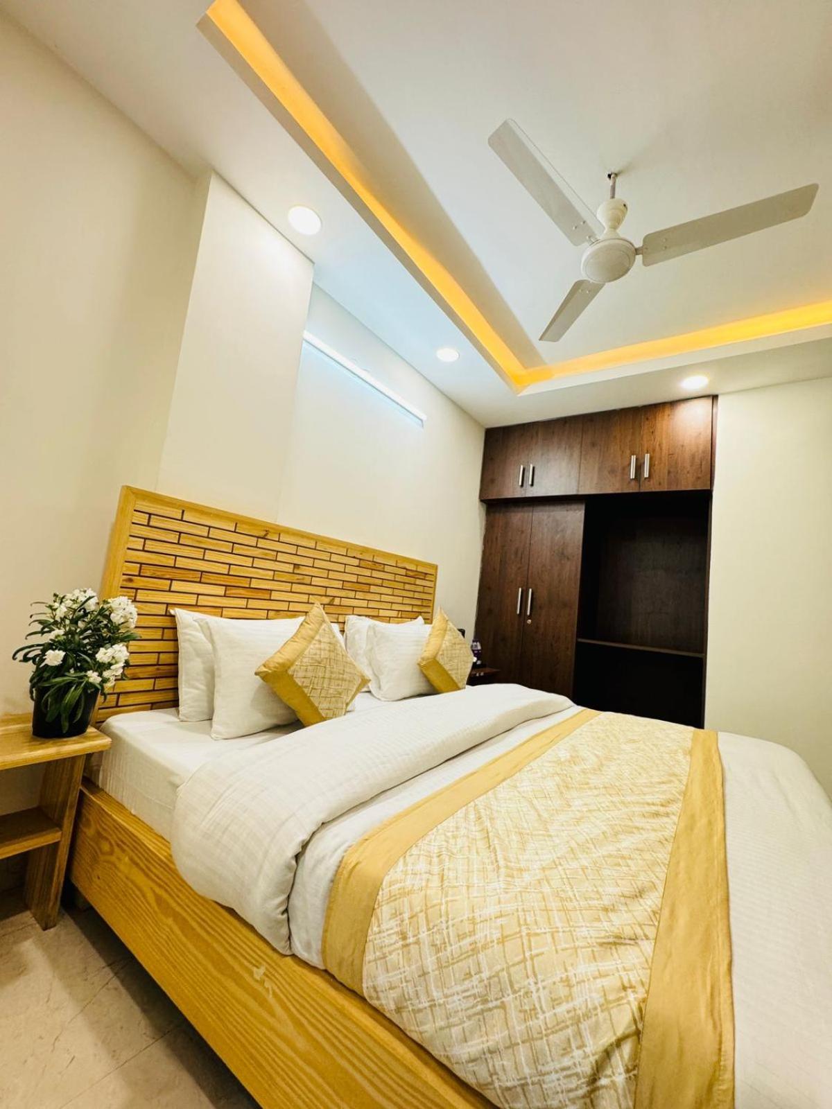 Hotel Ashram View Just 10 Minute Away Form Nizamuddin Railway Station New Delhi Luaran gambar